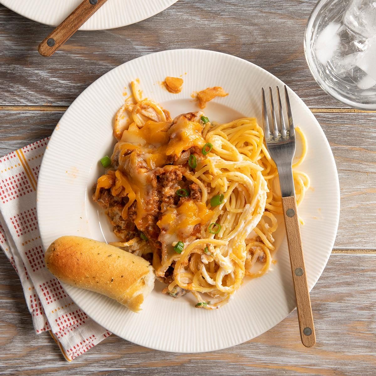 Spaghetti in a white plate.